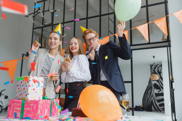 30代への誕生日プレゼントは特別感が大切｜名入れギフトや記念に残る贈り物を紹介